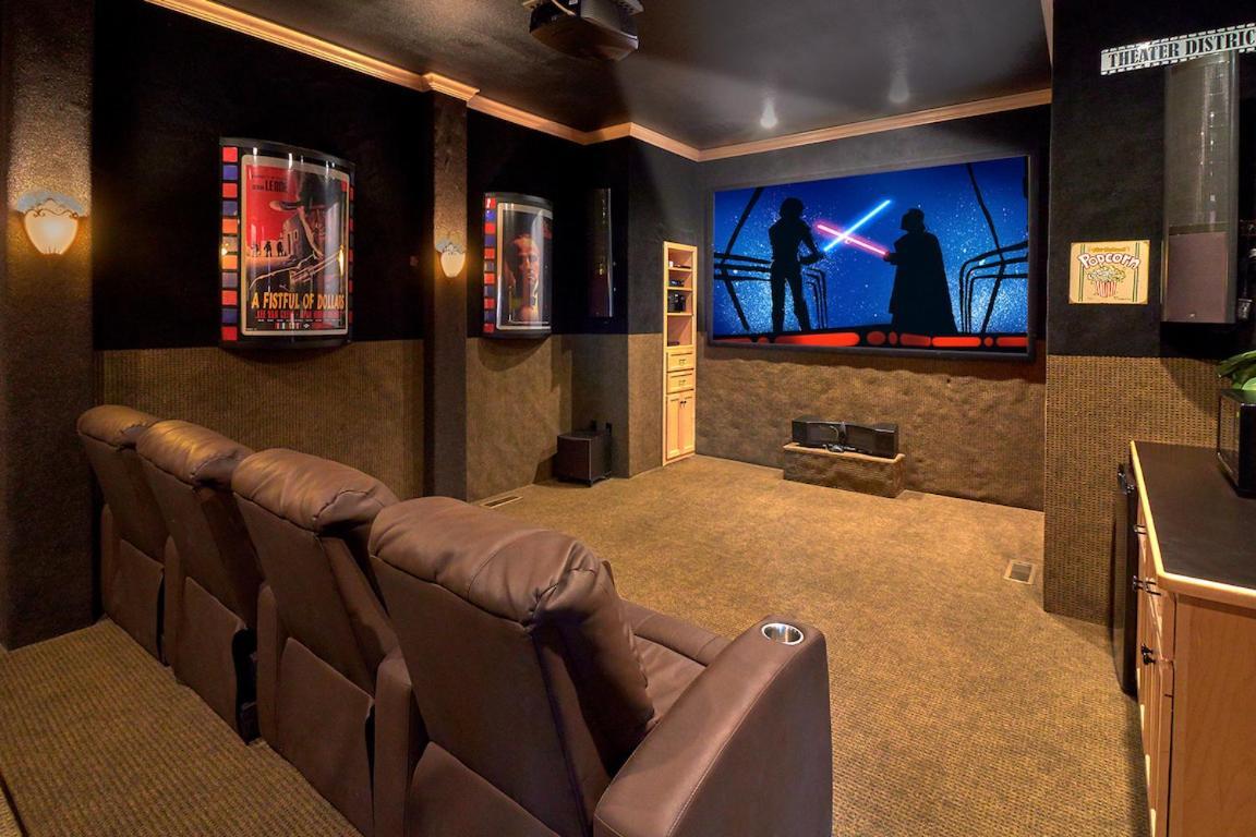 سيفيرفيل Journey'S End, 5 Bedrooms, Sleeps 12, Private Outdoor Pool, Theater, Sauna المظهر الخارجي الصورة